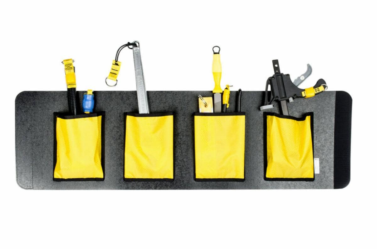 3M™ Spill Control Hard-Body Safe Bucket Insert with Integrated Pockets 1500141